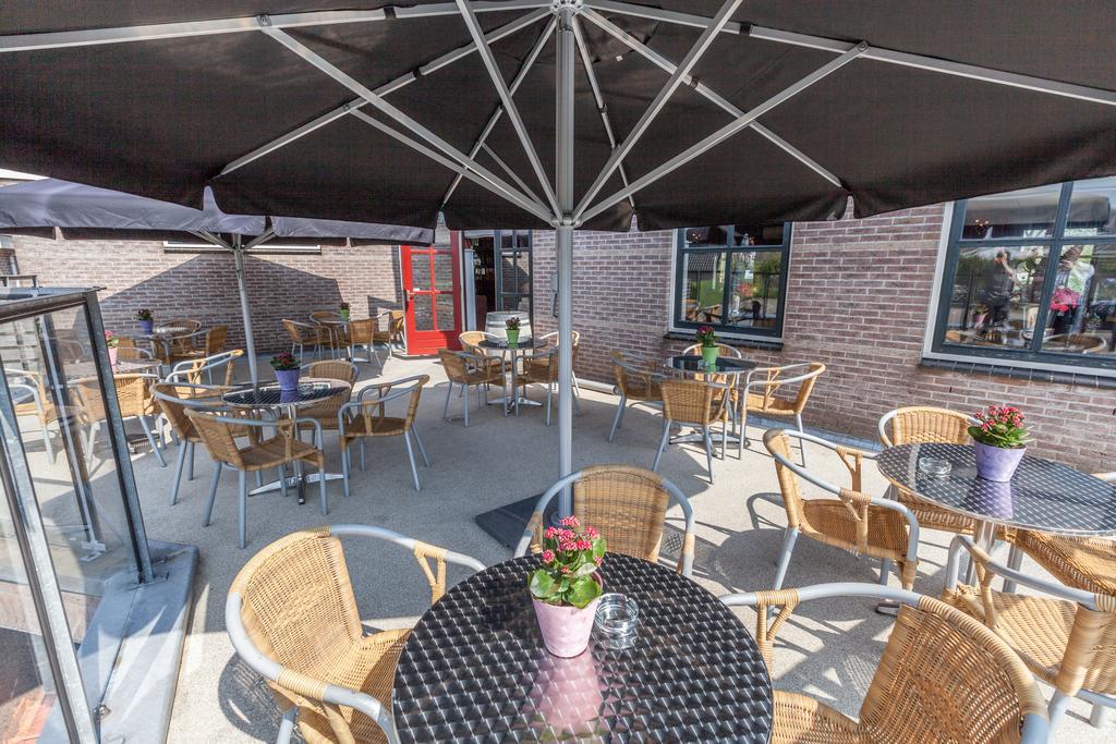 Hotel Restaurant De Buizerd Langedijk Ngoại thất bức ảnh